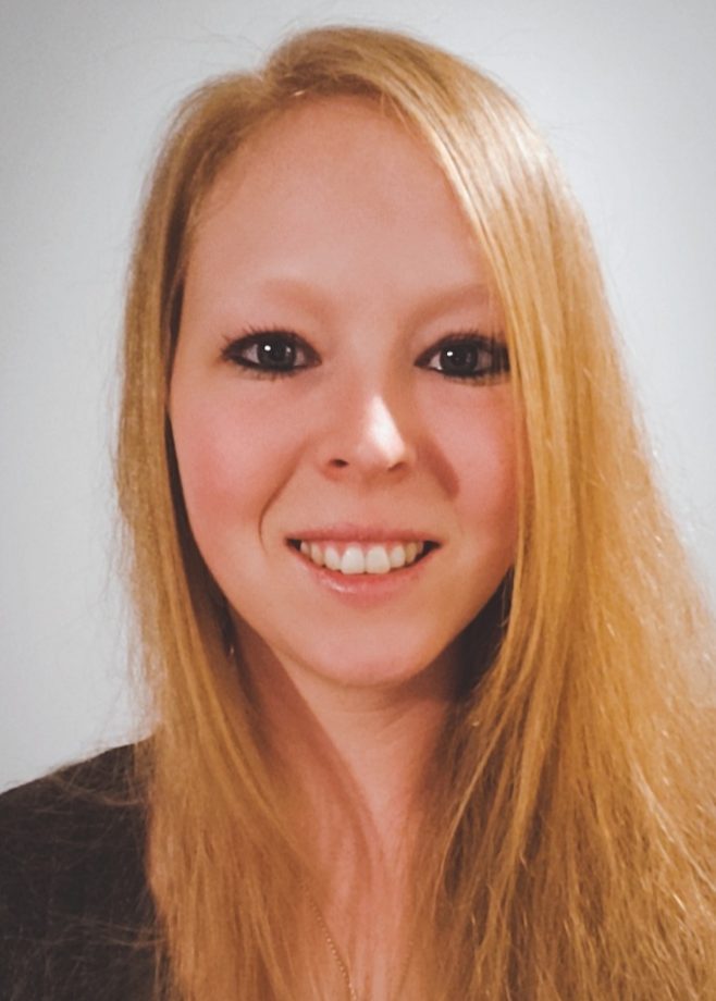 Jennifer Oliver photo